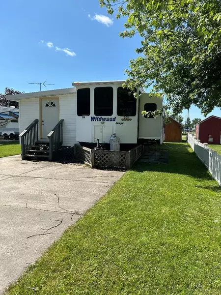 831 Main Street, Au Gres, MI 48703