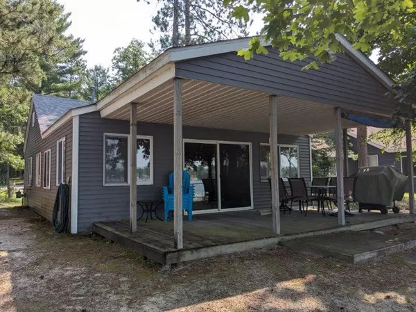 4825 Kokosing Road,  Hale,  MI 48739