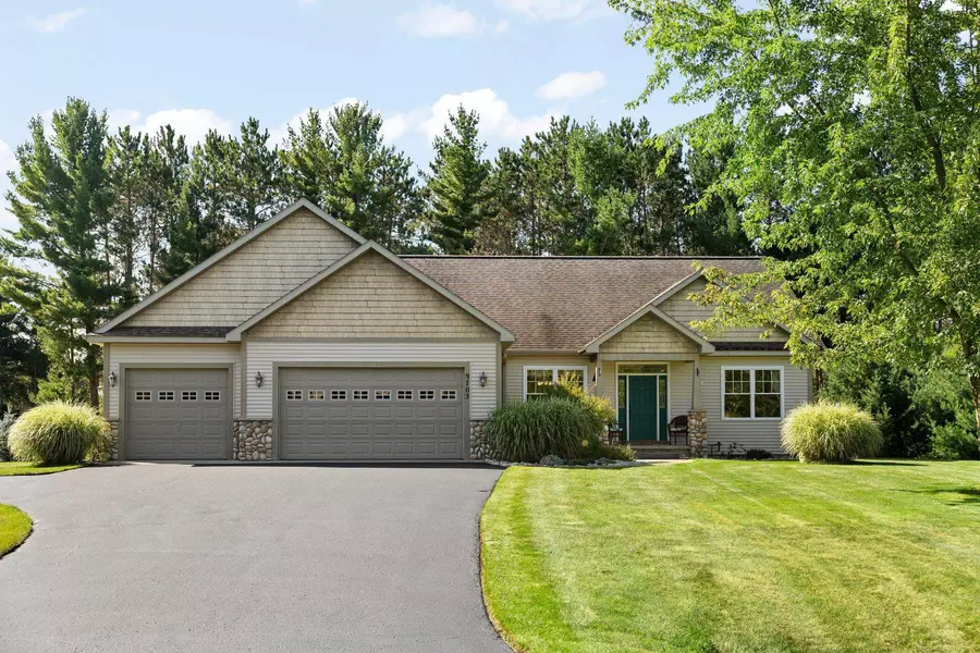 9703 King Fisher, Traverse City, MI 49685