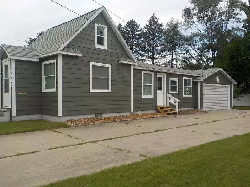 1009 E Lincoln, Mount Pleasant, MI 48858