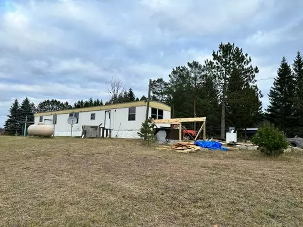 3951 N Seven Mile Road, Lake City, MI 49651