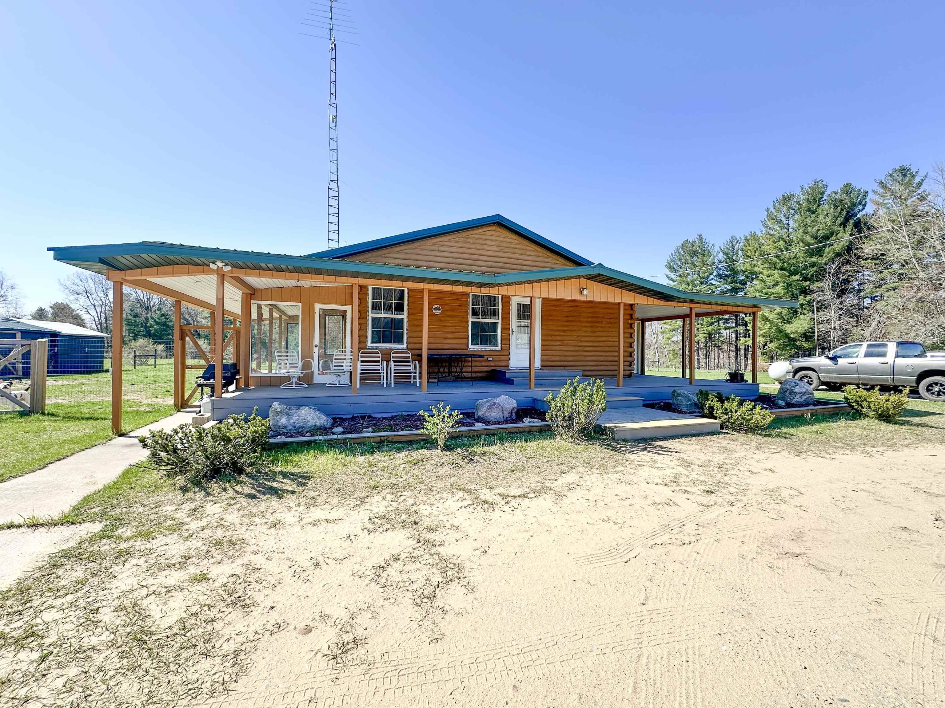 6050 N Brinton, Lake, MI 48632