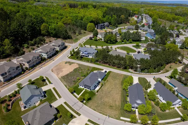 Traverse City, MI 49684,10762 Shrewbury Street