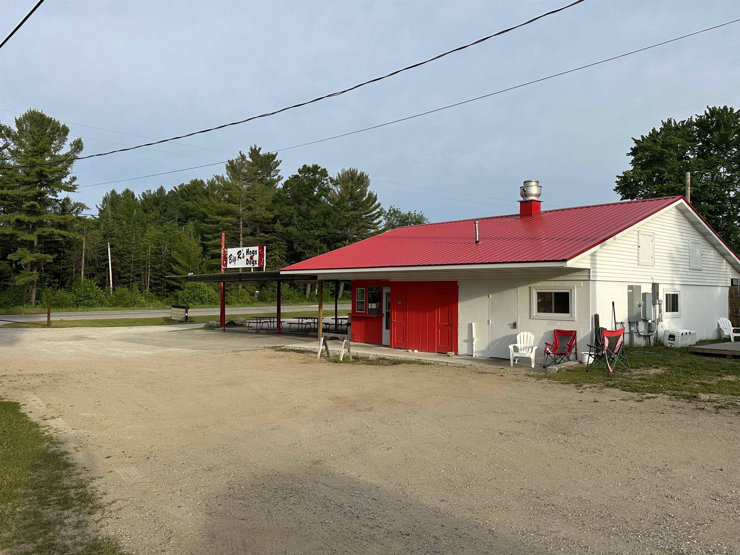 Farwell, MI 48622,1876 W Ludington Drive
