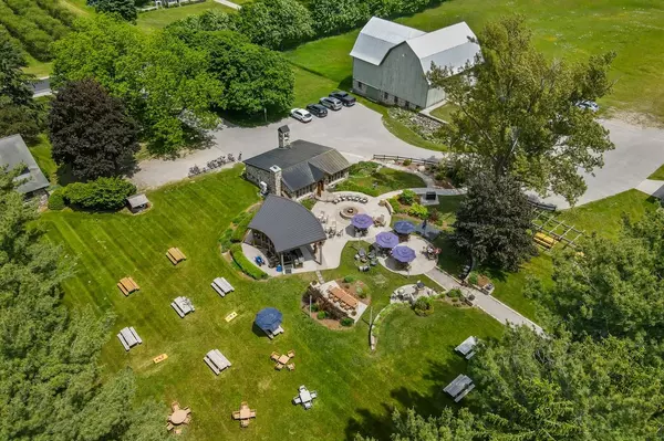 Suttons Bay, MI 49682,9580 E Shady Lane