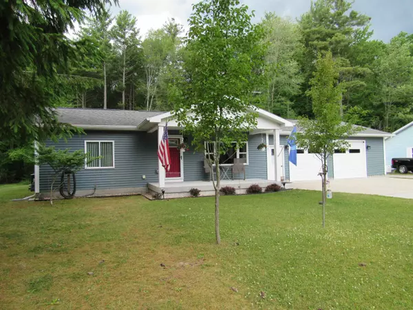 931 Geller Court,  East Tawas,  MI 48730