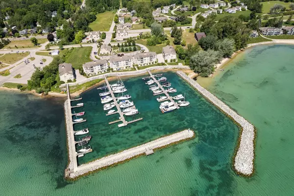 Suttons Bay, MI 49682,712 N Dockside Circle