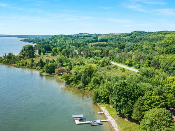 Lake Leelanau, MI 49653,1777 S Lake Shore Drive