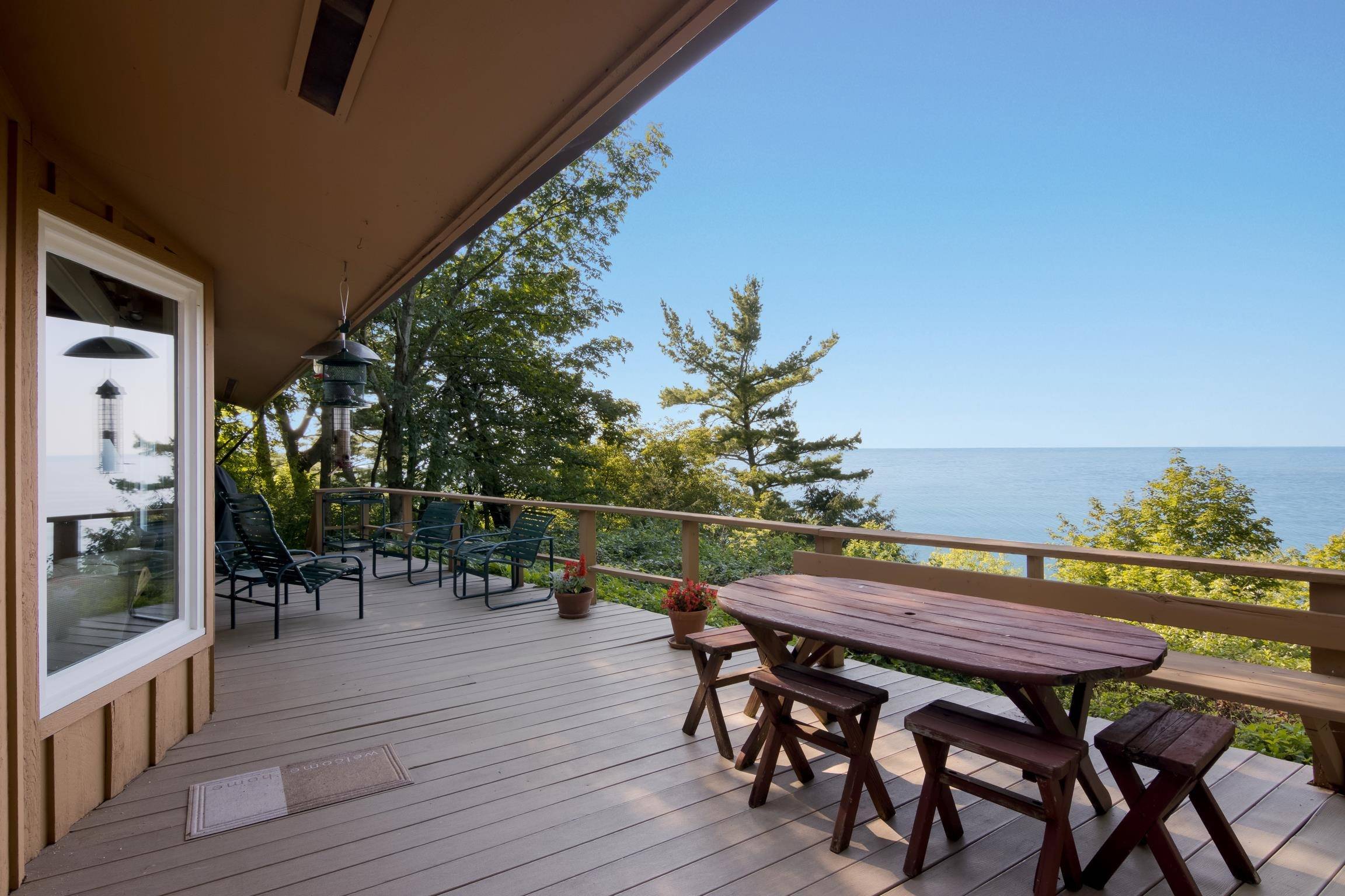 Frankfort, MI 49635,474 E Crystal Downs Drive