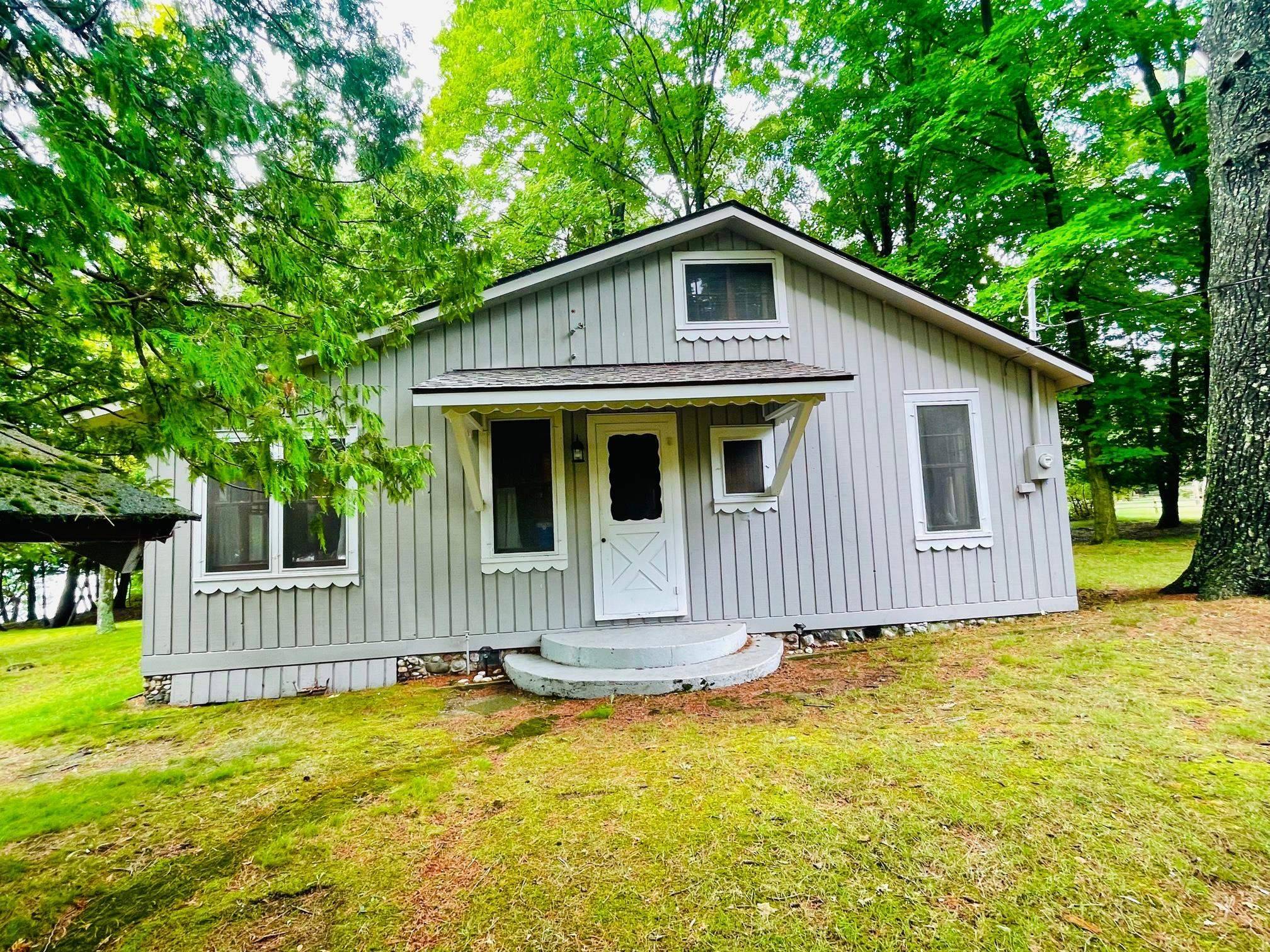 Central Lake, MI 49622,3037 Willow Street