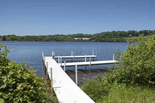 Traverse City, MI 49686,1554 Simsbury Street