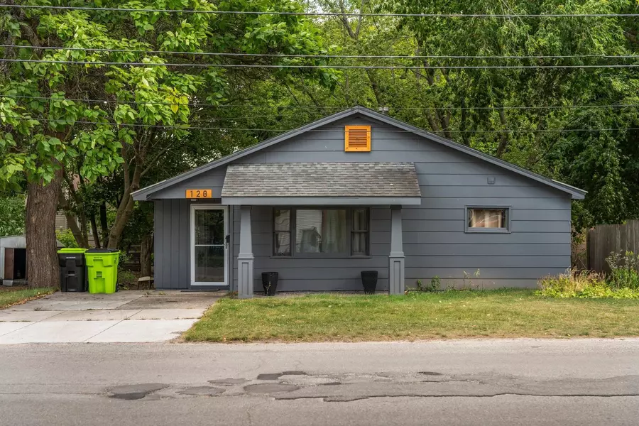 120 N Cedar Street, Traverse City, MI 49684
