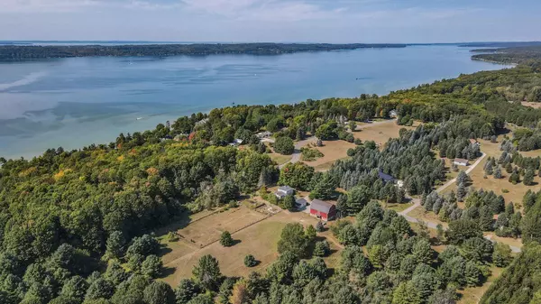 9115 Steiner Road, Bellaire, MI 49615