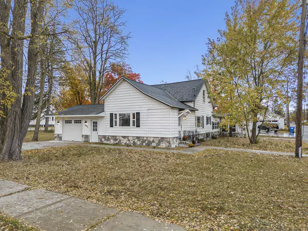 Kalkaska, MI 49646,206 W 4th Street