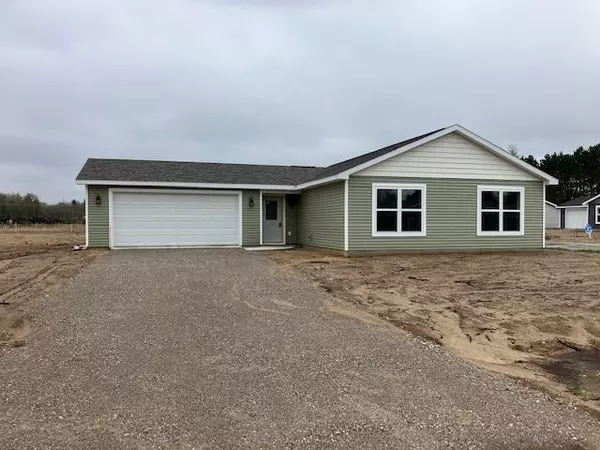 4909 Meadowlark Lane, Traverse City, MI 49685