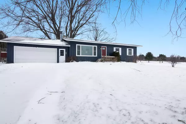 6939 Lautner, Williamsburg, MI 49690