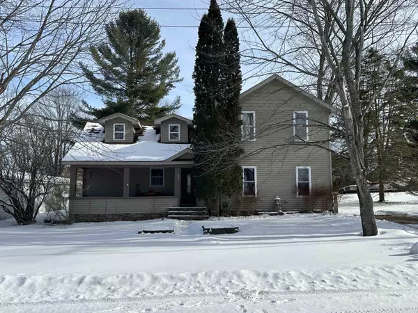 203 Underwood Avenue,  Leroy,  MI 49655
