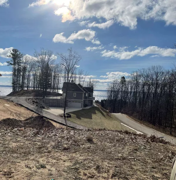 Unit 34 E Anchor Way, Suttons Bay, MI 49682