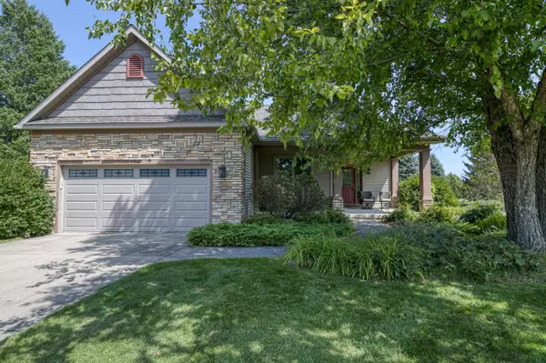 Williamsburg, MI 49690,6400 Arrowhead Way