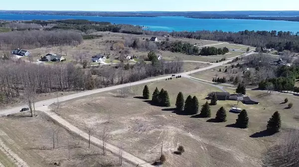 00 Palaestrum Road, Williamsburg, MI 49690