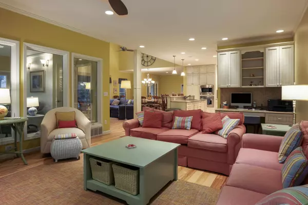 Honor, MI 49640,7754 Woodland Drive