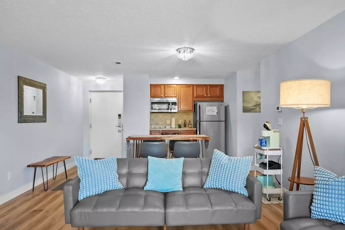 Williamsburg, MI 49690,5044 Valleyway Drive