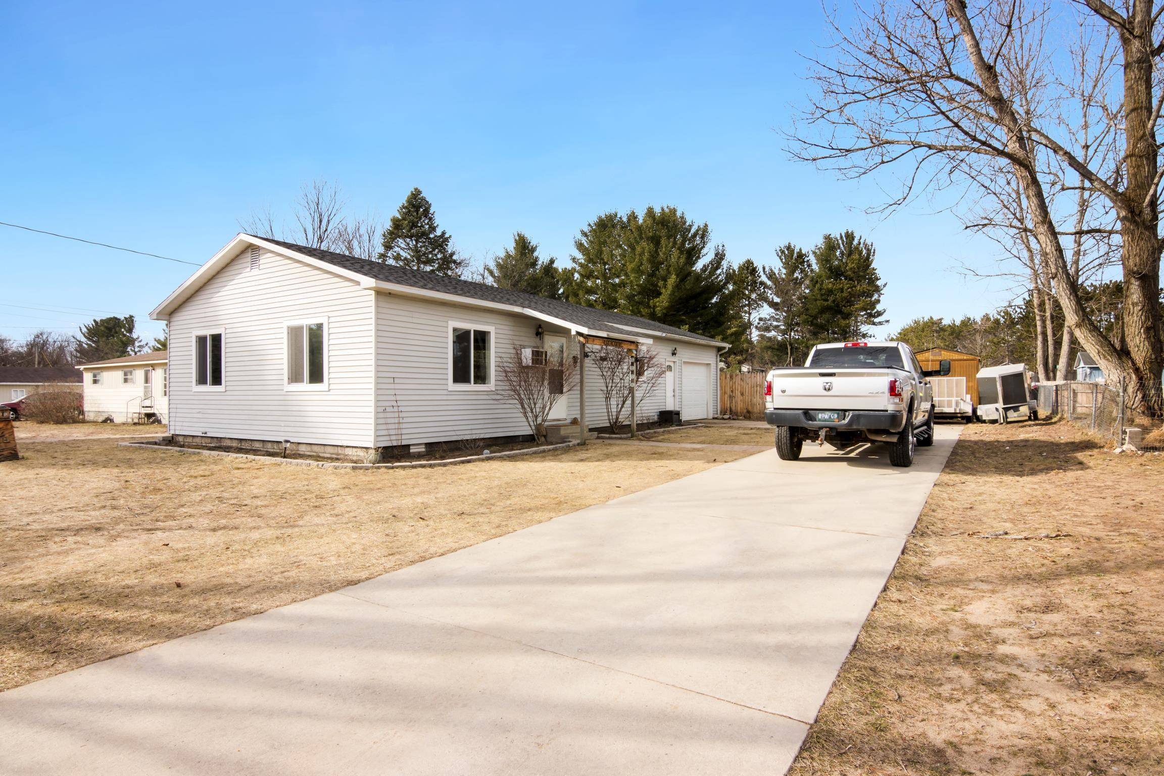 Traverse City, MI 49685,5278 W Mobile Trail