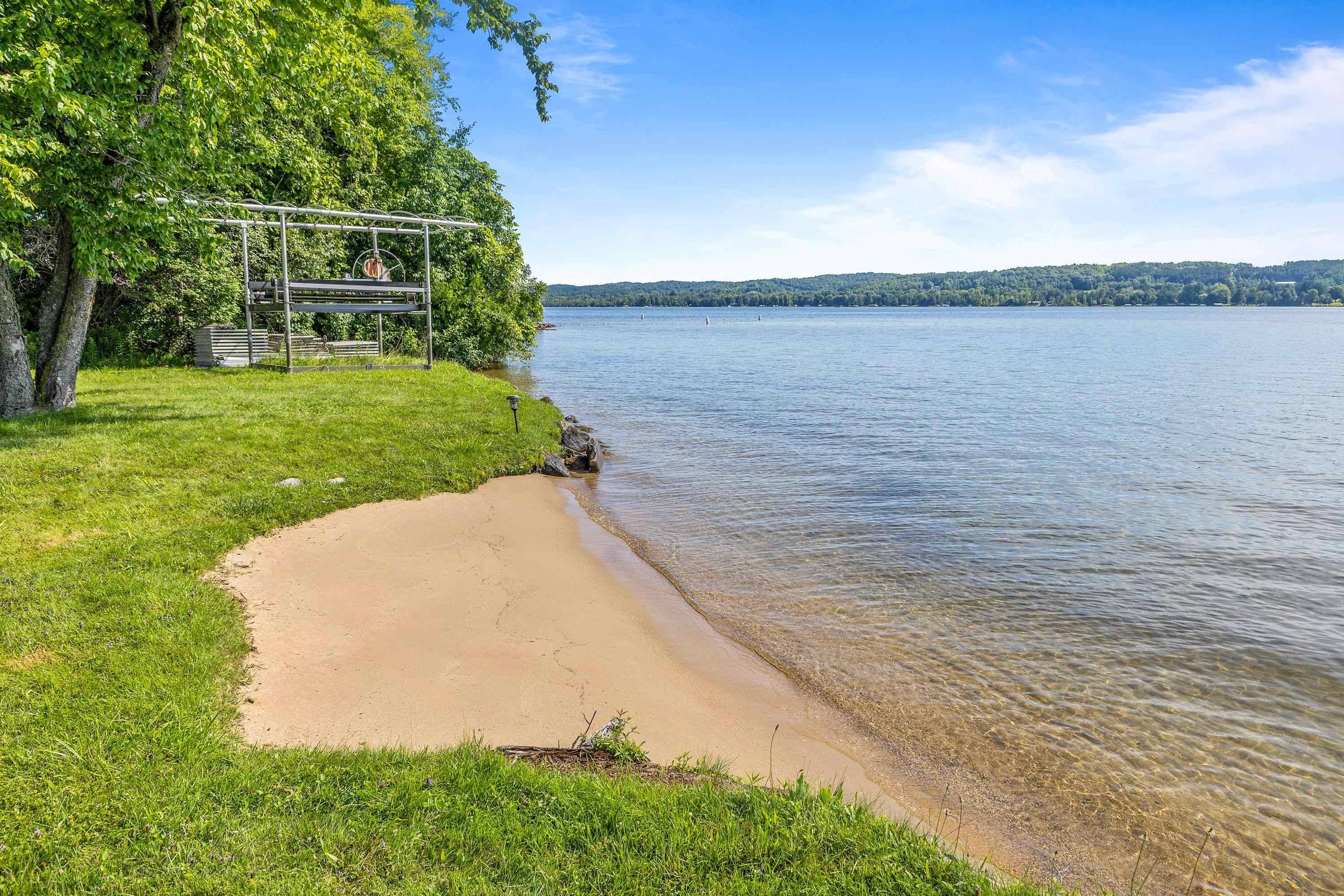 Lake Leelanau, MI 49653,3275 S Sunrise Lane