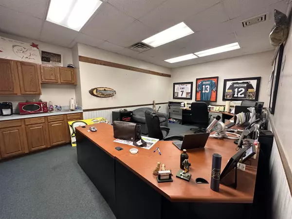 Interlochen, MI 49643,11455 US-31