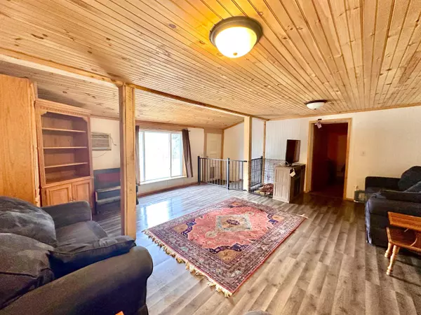 1108 E Wexford Avenue,  Buckley,  MI 49620