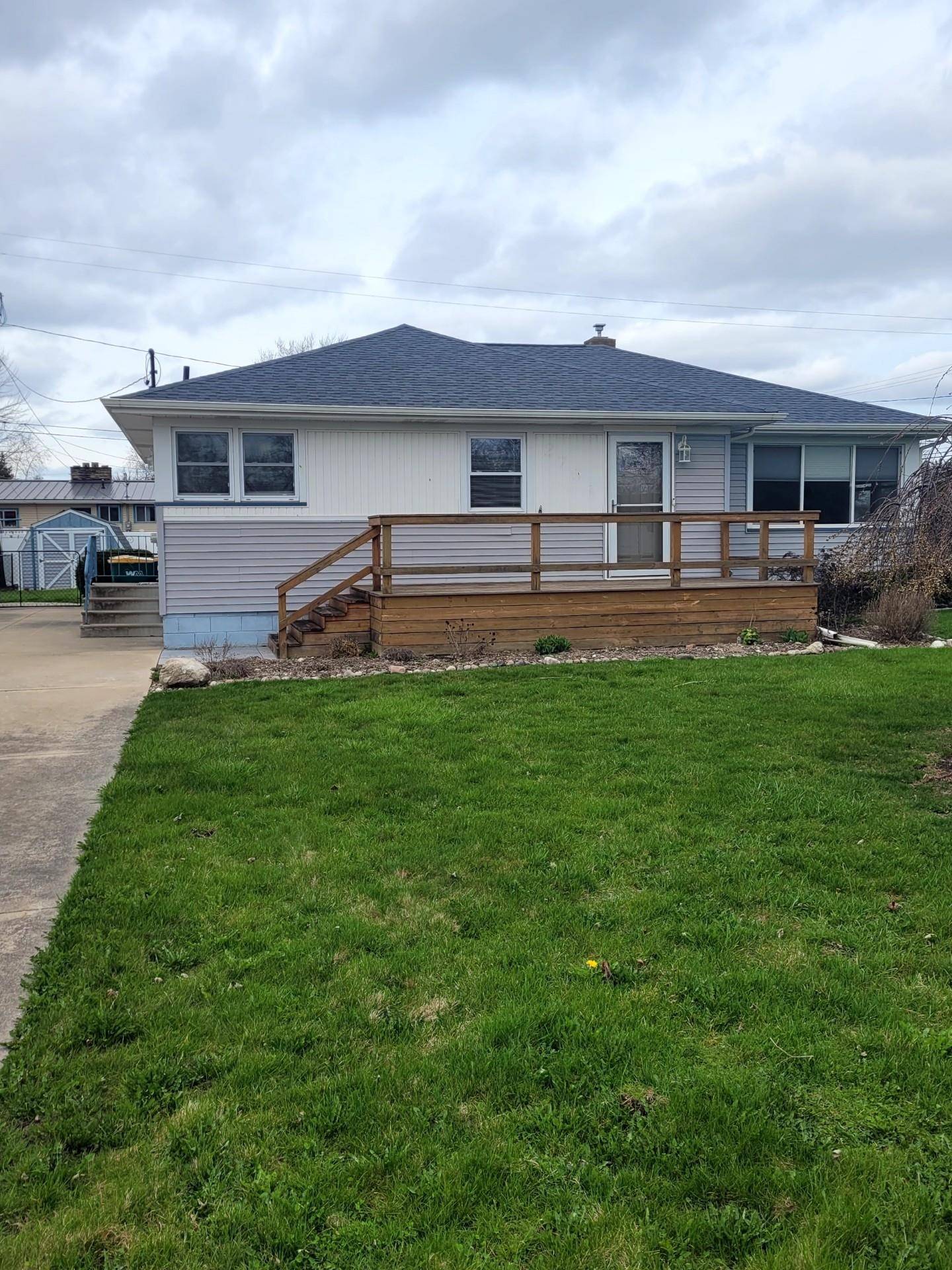 2764 Sandra Street, Bay City, MI 48708