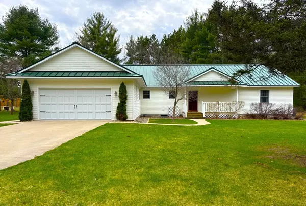 7384 Betsie River Road, Interlochen, MI 49643