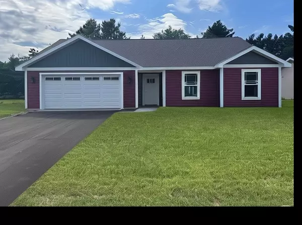 2760 Mockingbird Drive, Traverse City, MI 49685