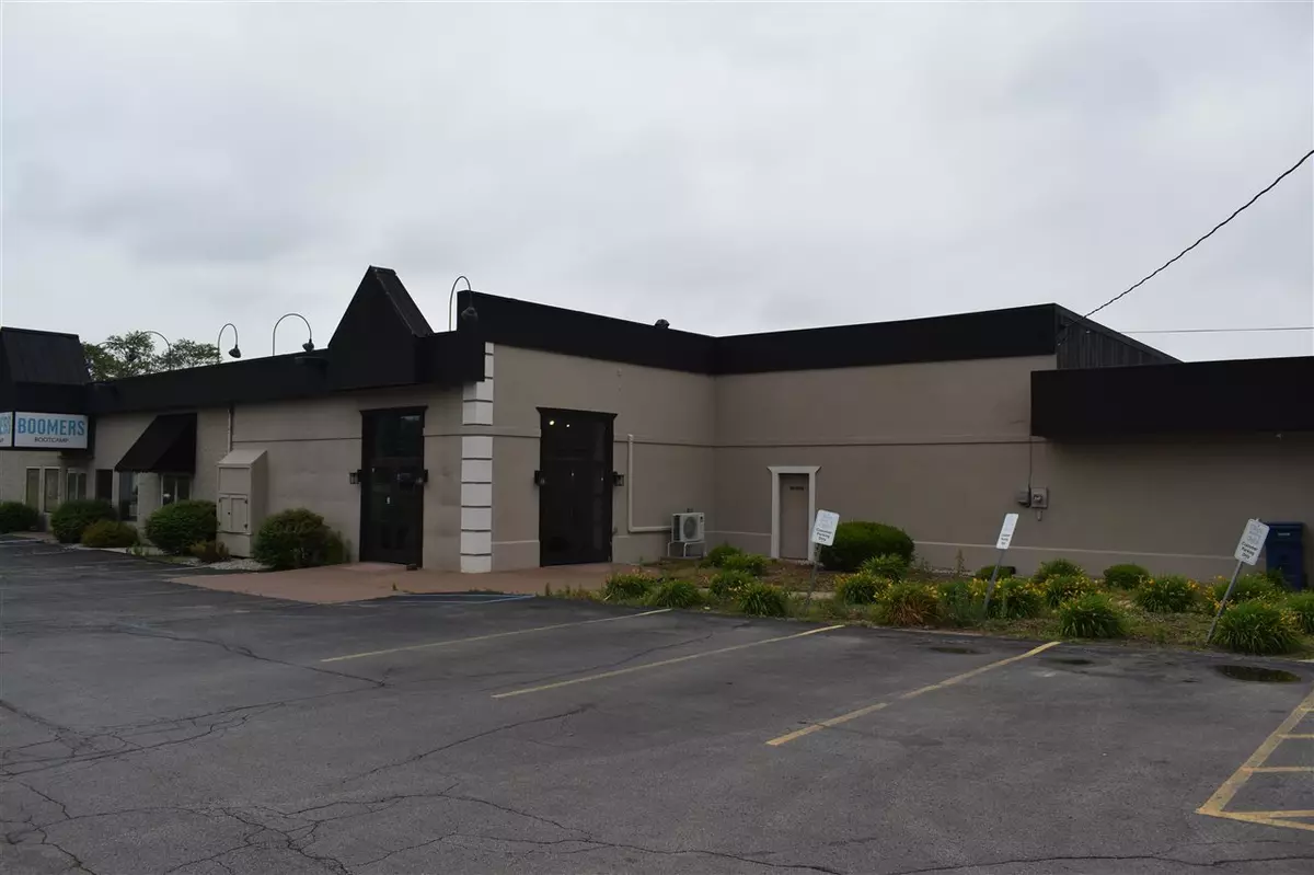 Traverse City, MI 49684,2751 N US-31 S