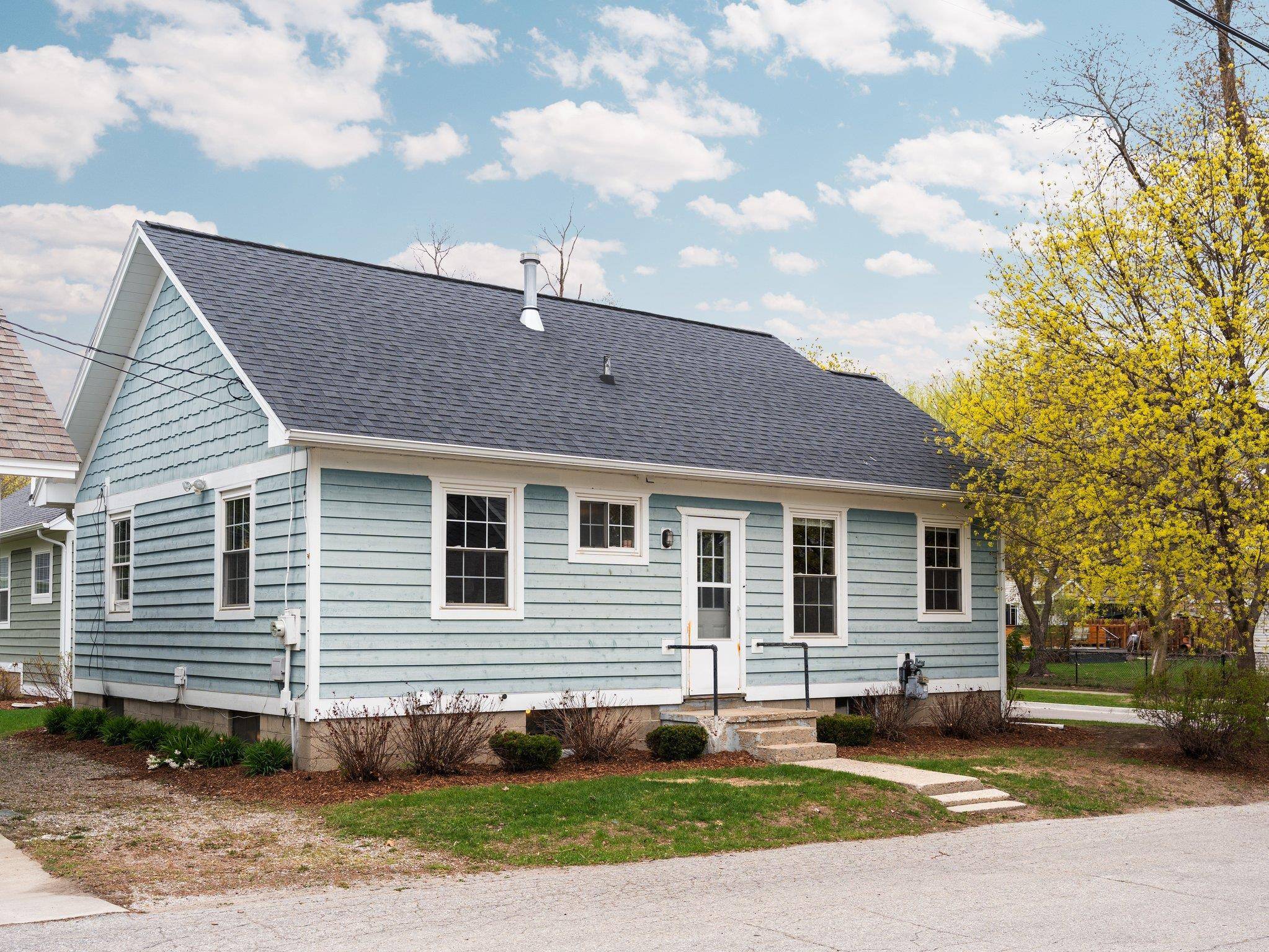 Traverse City, MI 49684-2103,1011 Jefferson Avenue