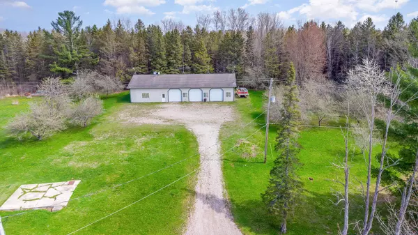 Hale, MI 48739,5714 Lakeview Drive