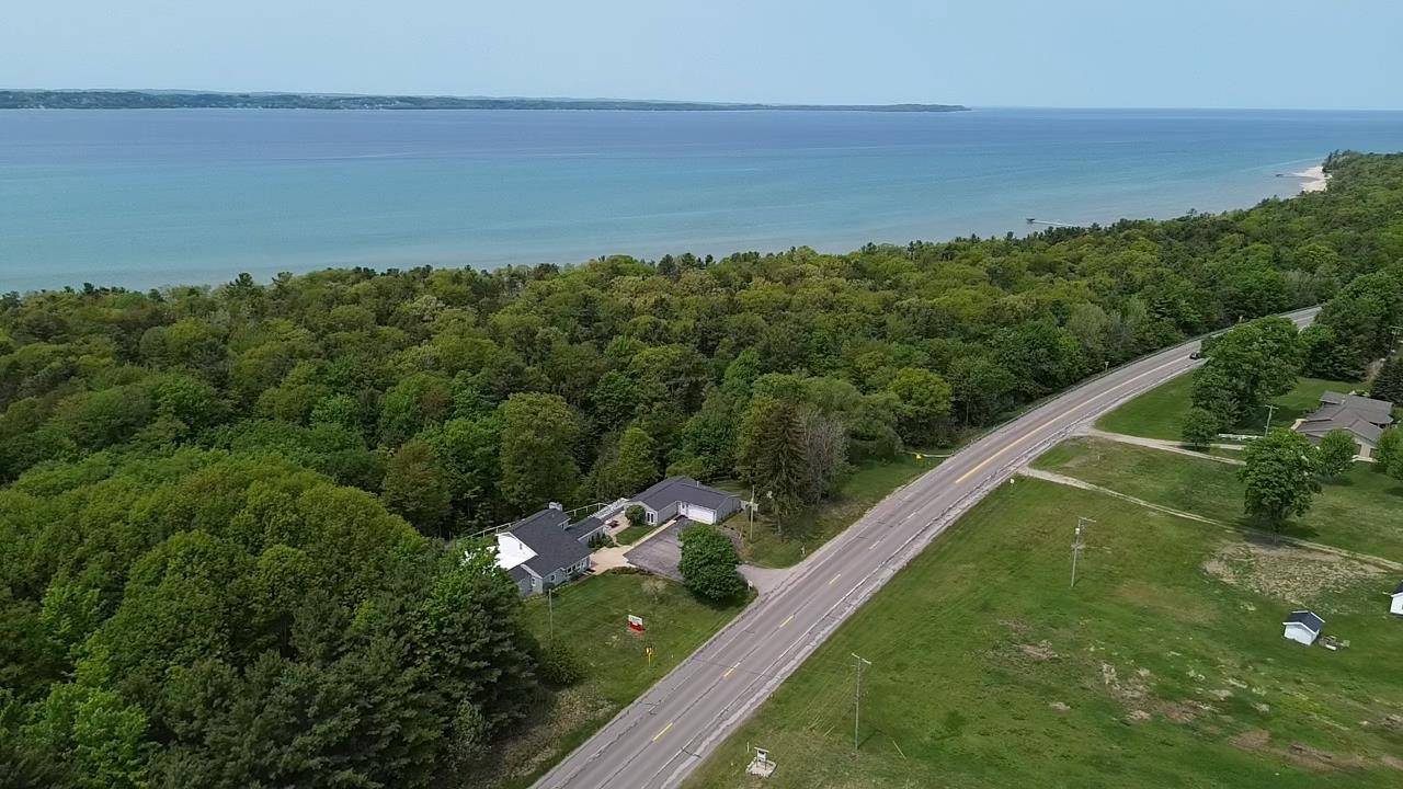 Williamsburg, MI 49690,10774 S US-31