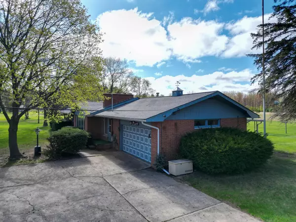 Mount Pleasant, MI 48858,8670 E Pickard Road