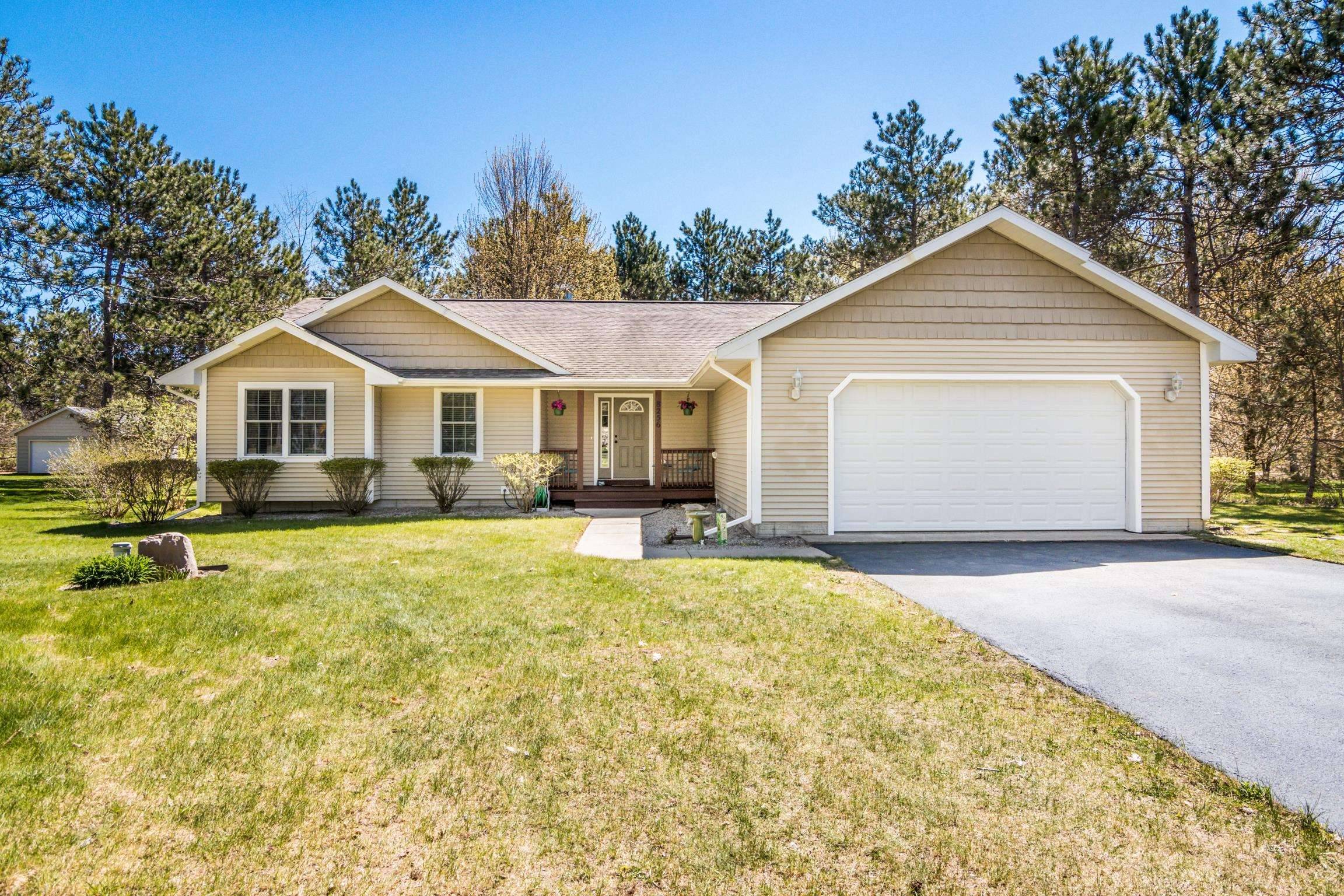 Traverse City, MI 49684,8256 Mapleleaf Drive