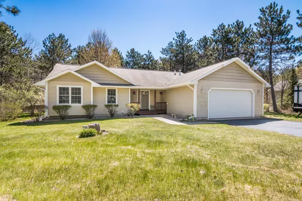 8256 Mapleleaf Drive, Traverse City, MI 49684
