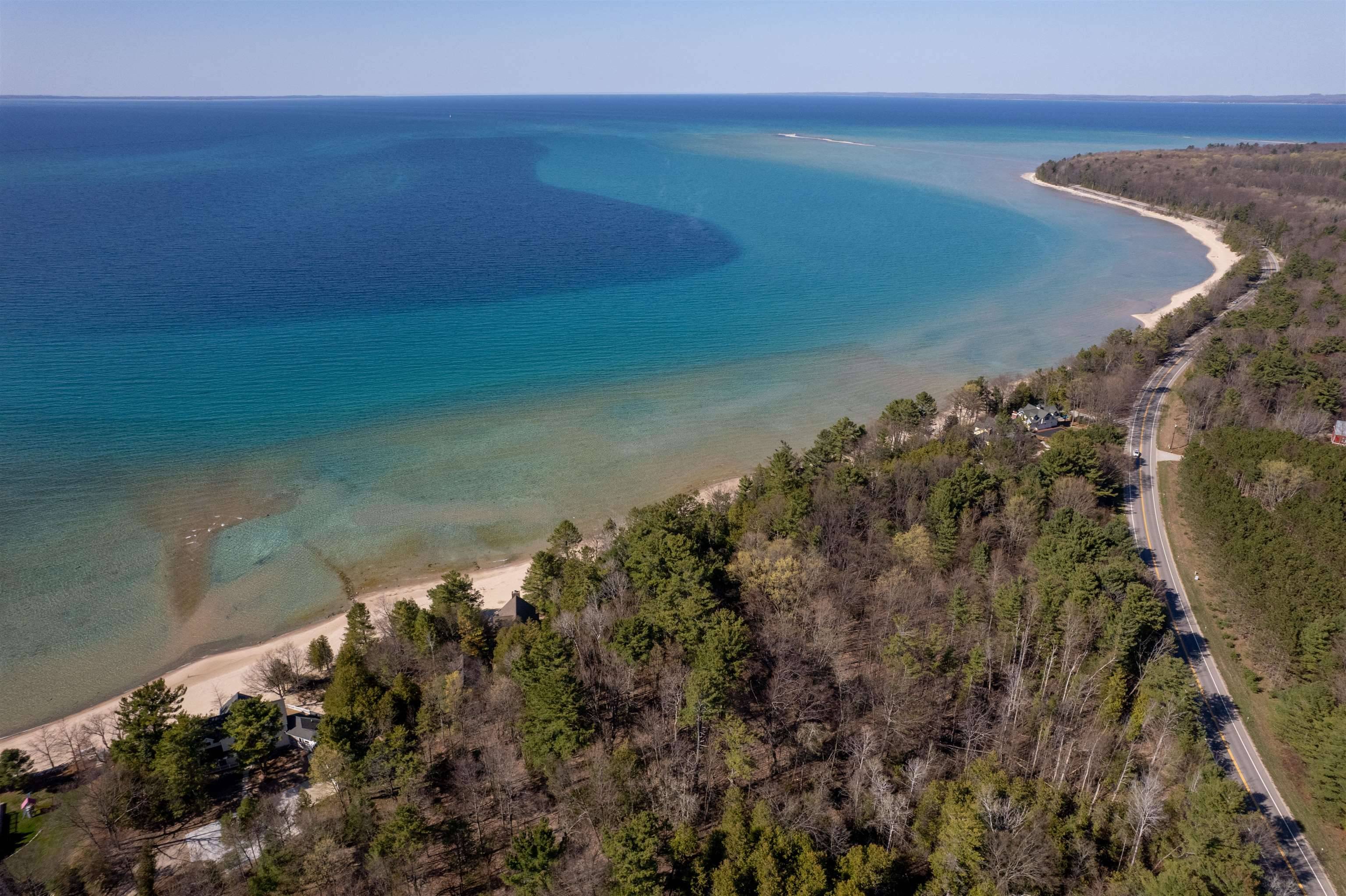 Traverse City, MI 49686,3619 Tompkins Road