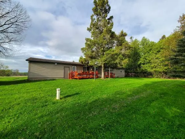 West Branch, MI 48661,822 W M-55