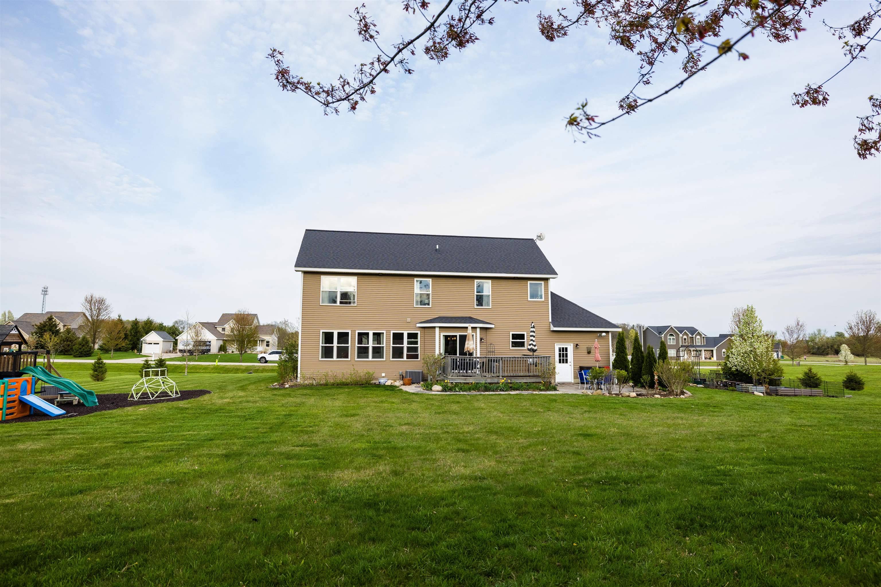 Mount Pleasant, MI 48858,2774 White Pine Drive
