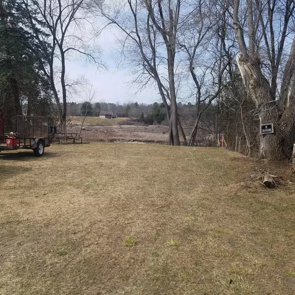 6659 N M-30, Hope, MI 48628