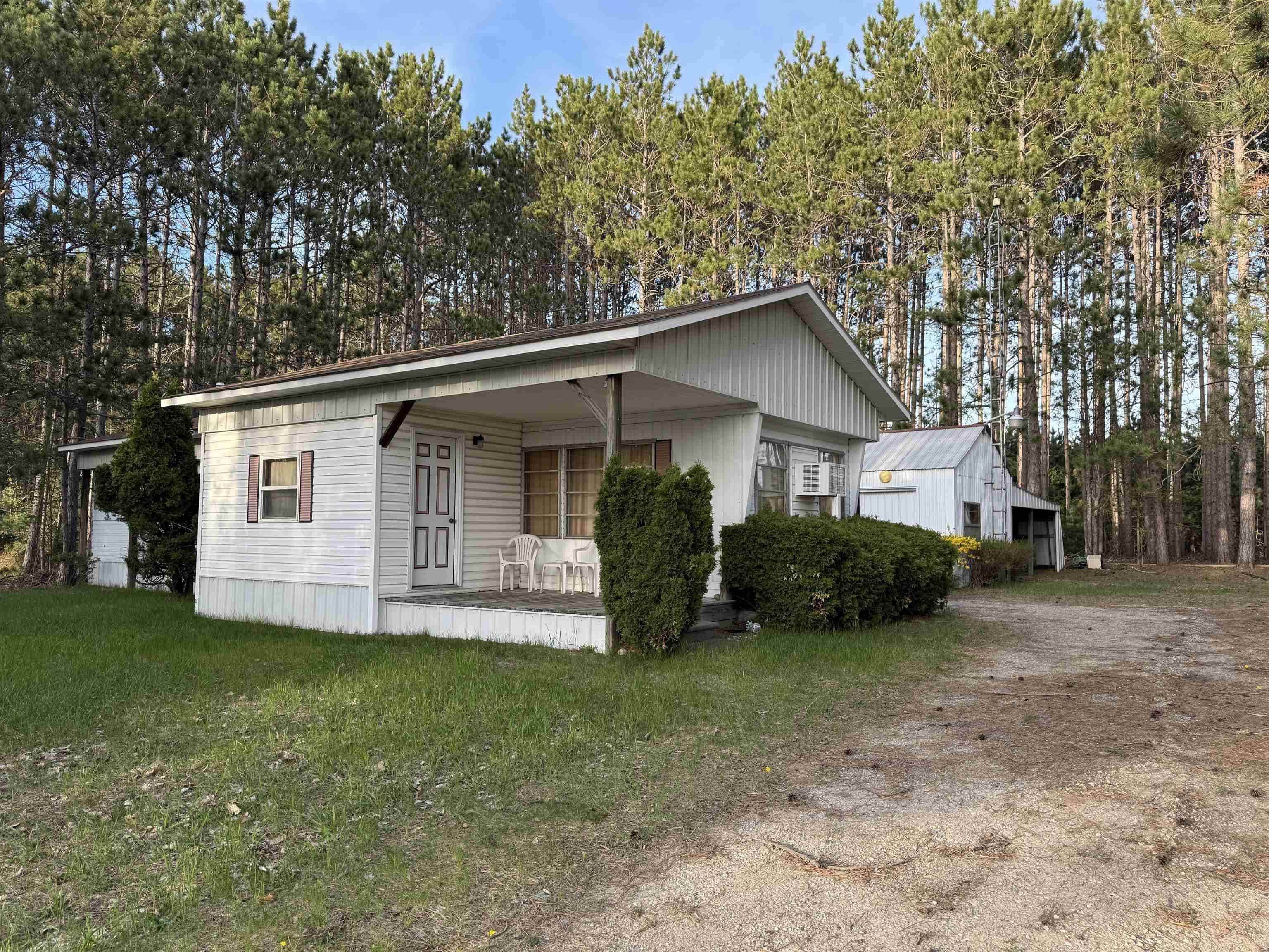 Grawn, MI 49637,2737 County Road 633