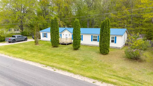 Houghton Lake, MI 48629,299 Cloverleaf Lane