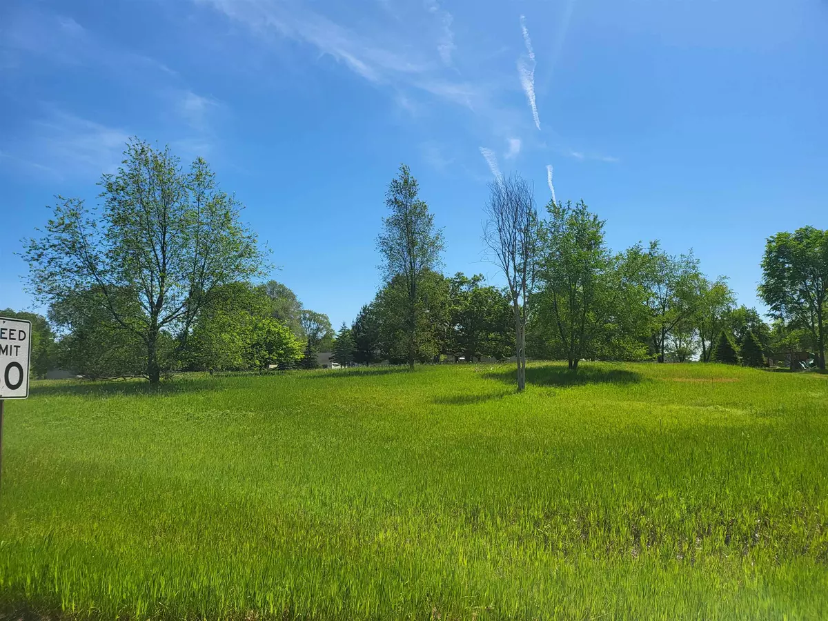 Lake Isabella, MI 48893,1045 S Bundy Drive