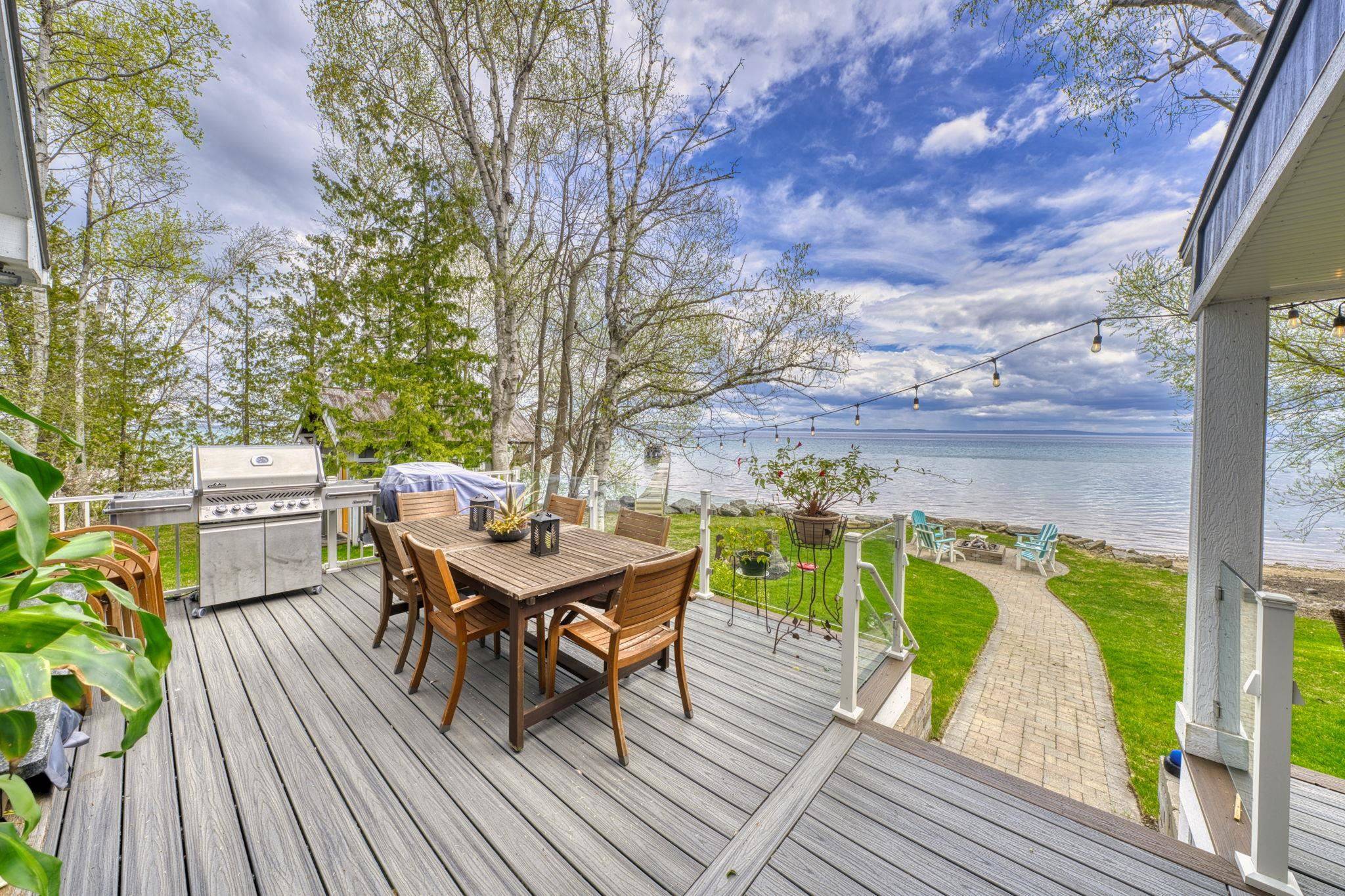 Traverse City, MI 49684,6433 S West Bayshore Drive