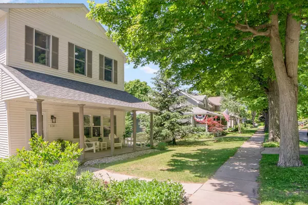 Frankfort, MI 49635,314 Leelanau Avenue