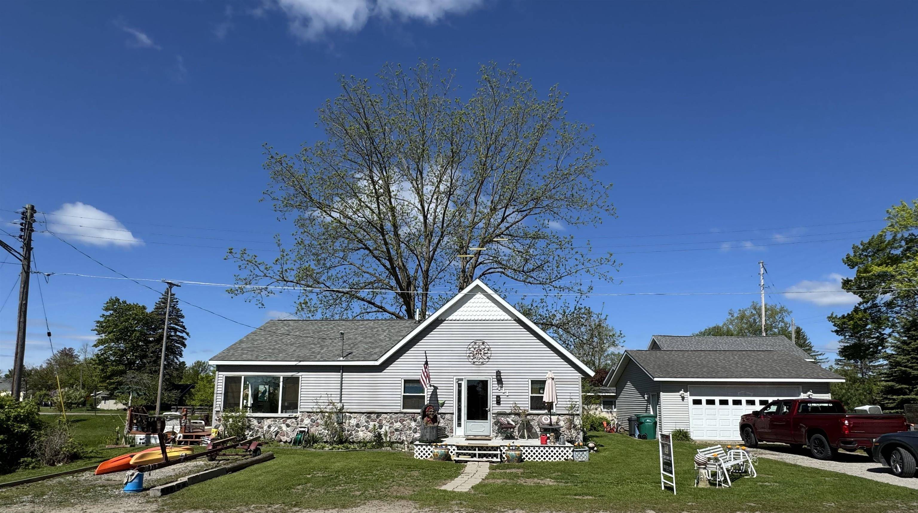Tawas City, MI 48763,411 Hamilton Road